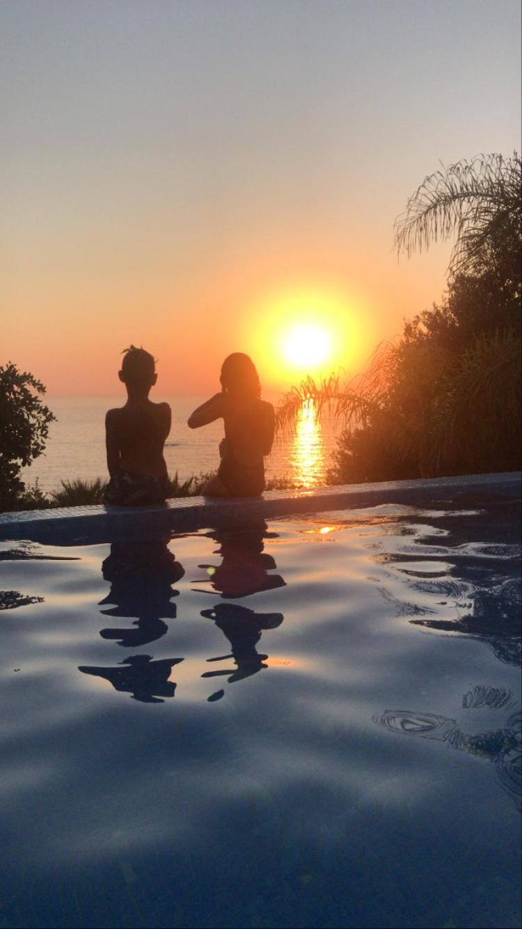 Sunset View Mermaid Villa Pomos Buitenkant foto